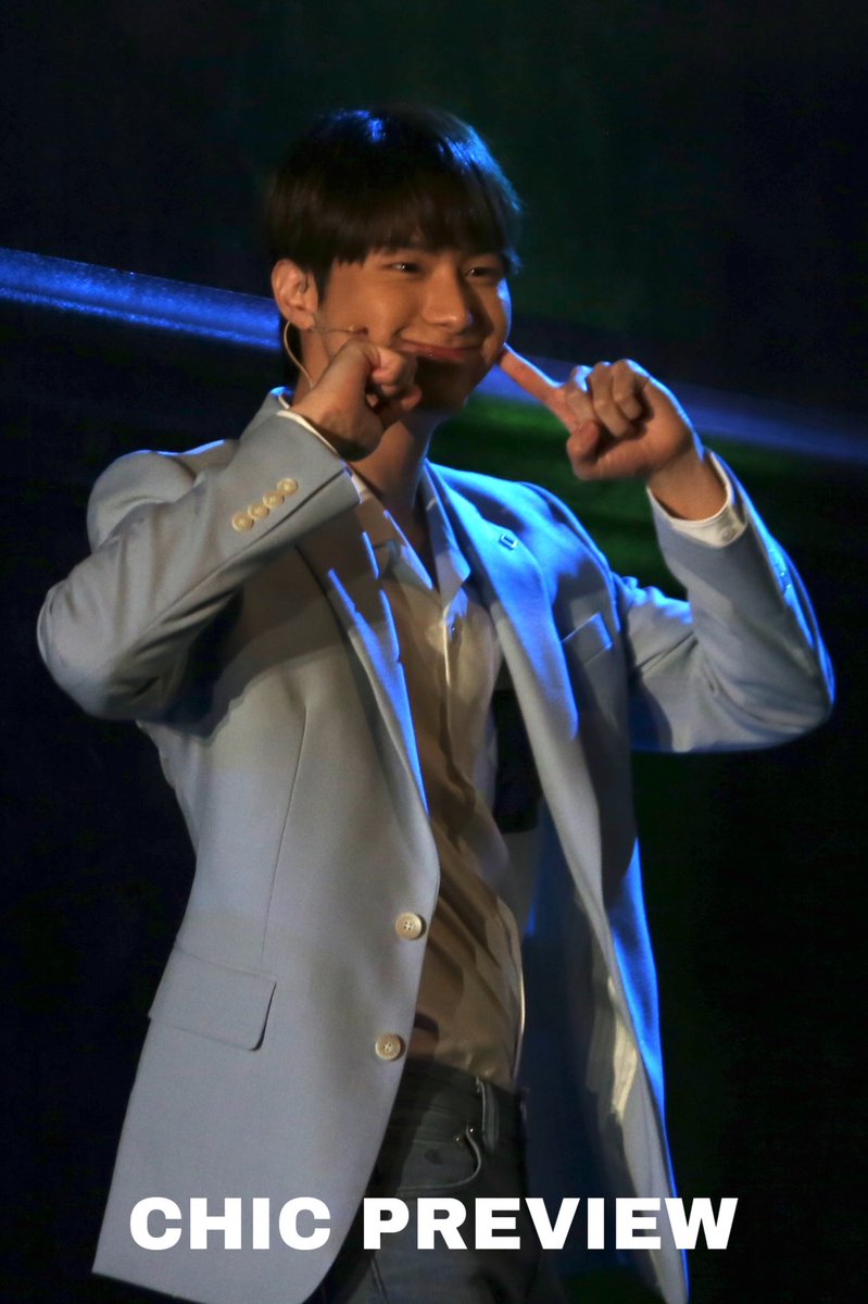 chic__95's tweet photo. 211013 사랑했어요 커튼콜 preview

볼따구 와앙

#승식 #강승식 #SEUNGSIK
#빅톤 #VICTON #사랑했어요 #기철 https://t.co/uQ9IxTYJFH