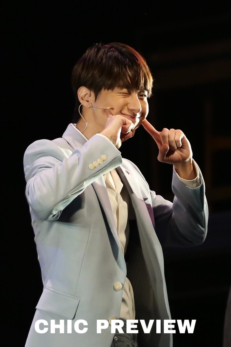 chic__95's tweet photo. 211013 사랑했어요 커튼콜 preview

볼따구 와앙

#승식 #강승식 #SEUNGSIK
#빅톤 #VICTON #사랑했어요 #기철 https://t.co/uQ9IxTYJFH