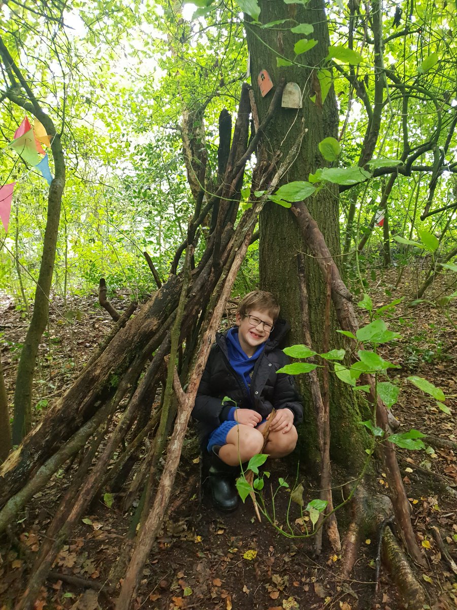 CeMossley's tweet photo. Our Eco Club have been out in our school woodland, den making and leaf hunting!
#EcoClub #OutdoorLearning #OutdoorClassroom #ForestSchool #LivingOurBestLives https://t.co/QFc8KZGmFL