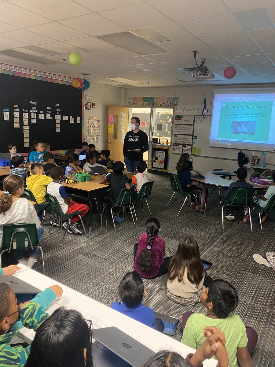 andersonteach5's tweet image. 3rd grade loves when @Techy_EDU joins us in the classroom! Today we are learning about plagiarism before we start researching for our information books! #riddlestateofmind @RiddleElem