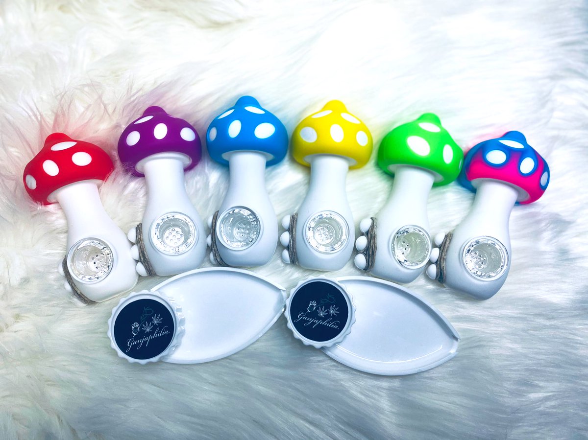 ganjaphiliallc's tweet image. Shop at
ganjaphilia.com
etsy.com/shop/ganjaphil…

#halloween2021 #Spooktober #spookymonth #spookyvibes #spooky   #Pumpkin #HALLOWEENMERCH #Ghostober #Skeleton #31NightsOfHalloween