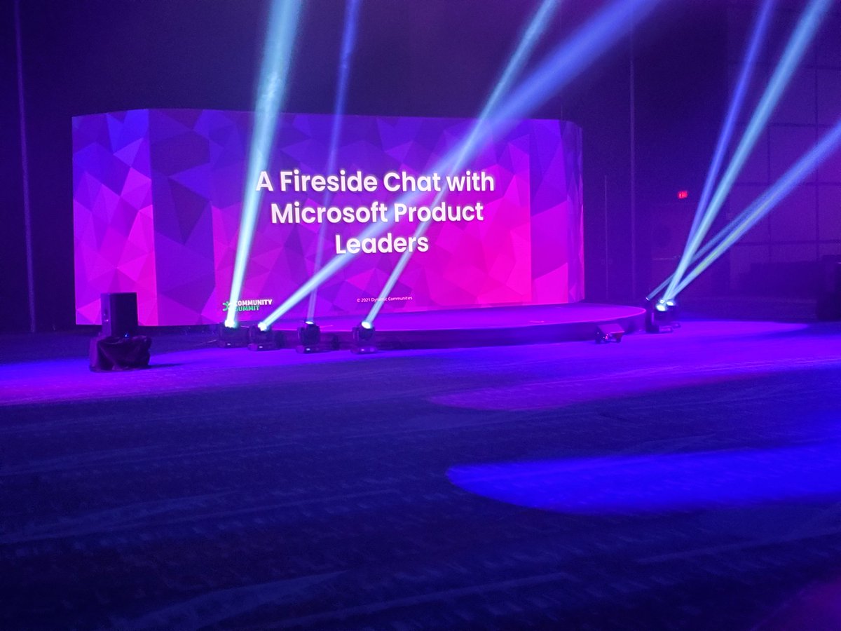 KEWainwright's tweet image. #MySummitNA ... @DooapAX is in the house for the opening session. Booth 407, btw. 😀
#MSDynFO
#Azure