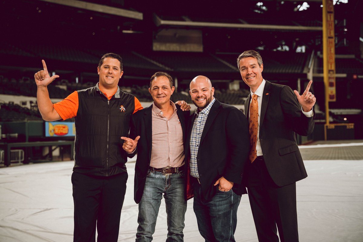 OSUAthletics's tweet photo. Wrestling in a ballpark? Wrestling in a ballpark!

#GoPokes I @CowboyWrestling https://t.co/BlSmYMSjRB