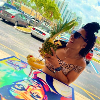 ahleaseah's tweet photo. #Miami #SpringBreak2021 #BirthdayTrip #NewProfilePic https://t.co/eDdyW5VS3f