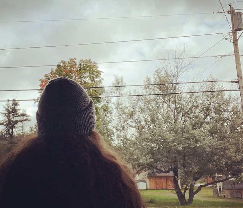 Samantha12Sue's tweet photo. #outside #hat #chill #PositivelyPrimitive #PositivelyPrim #crochet #CrochetHat #warm #beanie #LongHair #CurlyHair https://t.co/YK5XyUID3g