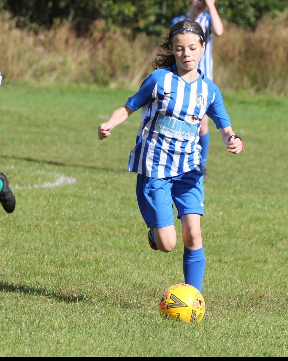 CoedEvaU13G's tweet photo. Congratulations to our U13 Player(s) of The Month Awards for -
September - Seren
October - Sienna
Both Claiming a £15 voucher each of their choice for all the hard work shown who could be next 🙌🏼. #girlsfootball #coedarmy #hardworkdoesntstop https://t.co/fN54gy4G3M