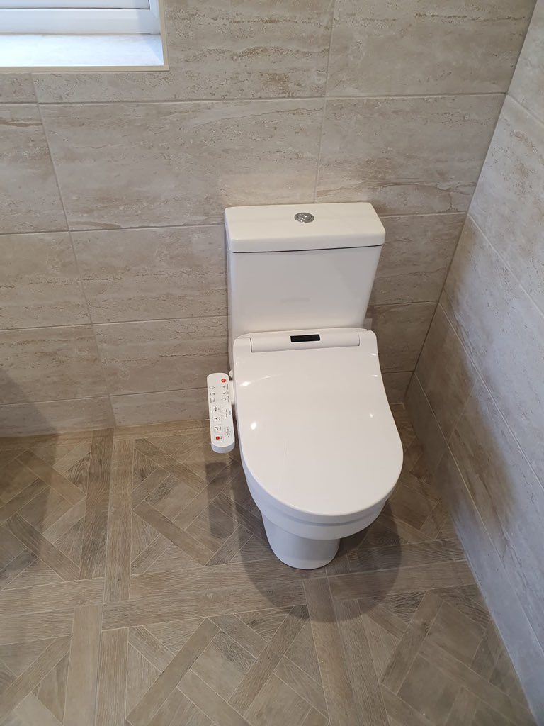 Croydon’s Premier Bathroom showroom tweet media