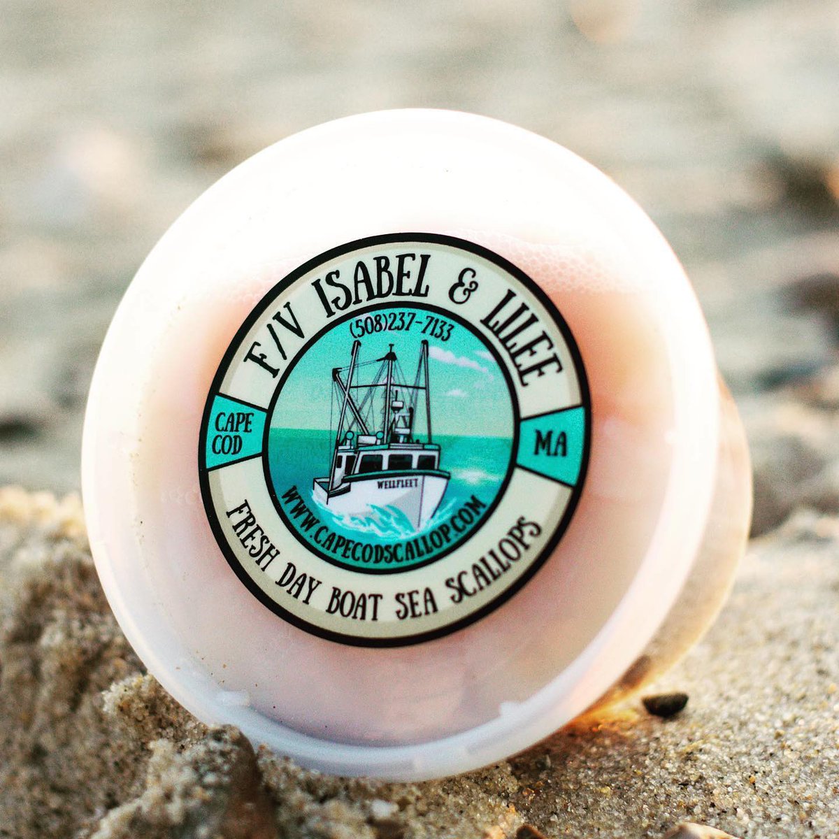 MassDFG's tweet photo. It's #NationalSeafoodMonth! @MassDMF is sharing fishermen stories all month. Check out this interview with Cape Cod scalloper Chris Merl on https://t.co/WsUyJPMLWW https://t.co/5QWb160amG