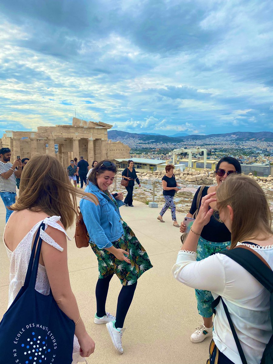 Ed3sSuzanne's tweet image. 🇬🇷 #ED3SENGRÈCE 🇬🇷

JOUR-3 | 🏛 Visite de l’Acropole d’#Athènes pour clôturer la journée ☀️

🙌 Avec le soutien de @CGOSinfo, opérateur d’action sociale destinée aux personnels des établissements publics de santé, sociaux &amp;amp; médico-sociaux en 🇫🇷 (hors AP-HP)