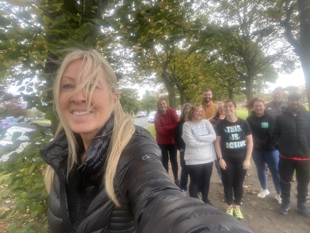 Thanks for joining our Midday Me Time join us next week at 12.30pm <a href="/CCCT_1/">Calderdale Community Coaching Trust</a> <a href="/HStayingwell/">HOT_StayingWell</a> <a href="/toyaba5/">toyaba</a> <a href="/mrsellaking1/">mrsellaking</a> <a href="/R_4rmitage/">Richard Armitage</a> @BroganSmith_DM <a href="/Calderdale/">Calderdale Council</a> 1 mile is all it takes to connect &amp; feel good