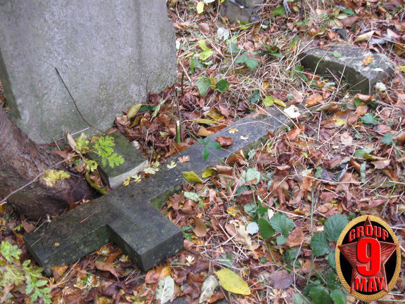 Russian aeronatics and aviation pioneer, inventor and Air Force Commander during #WW1 Sergey Oulianine died in London #OnThisDay 100 years ago. Today we are launching an appeal to renovate the hero's grave in Ladywell Cemetery - Please donate now! russianheritage.org.uk/oulianine/