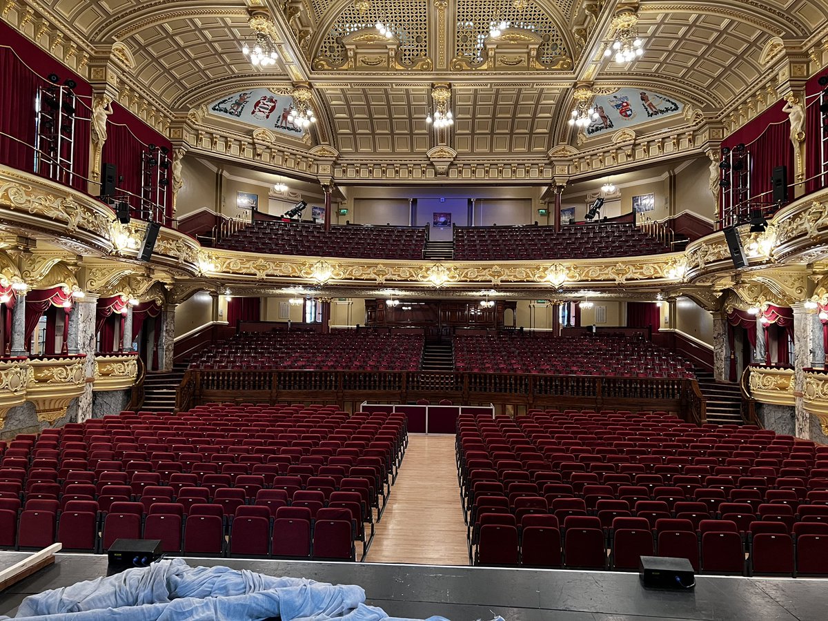 lawrencerussell's tweet image. It’s a big one tonight for Not: Lady Chatterley’s Lover. 

#notladyc @RoyalHallEvents #harrogate #theatre #comedy