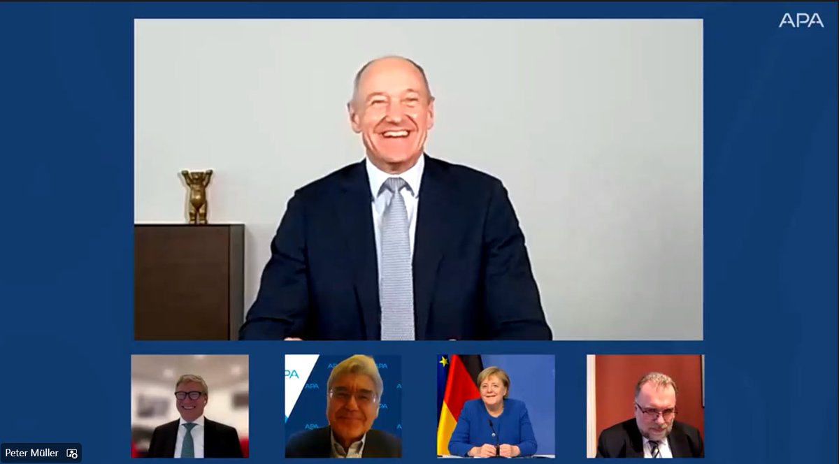 Willkommen an Bord 👋 <a href="/Siemens/">Siemens</a>-CEO <a href="/BuschRo/">Roland Busch</a> übernimmt heute offiziell den Vorsitz im Asien-Pazifik-Ausschuss der Deutschen Wirtschaft von <a href="/JoeKaeser/">Joe Kaeser</a>. #APA