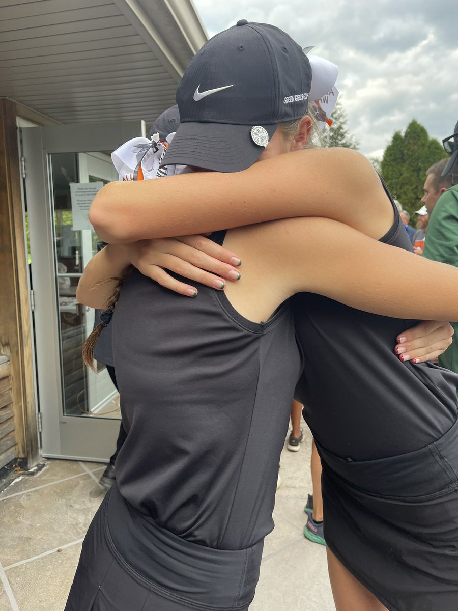 sam_demuesy's tweet photo. That’s a wrap for my high school career. Thank you to my family, teammates, and coaches for shaping me to be the player I have become. The past four years have been filled with so many great accomplishment and memories. Thank you GHS Golf! Good luck at state Em! @em24186948 https://t.co/kgnsEcBluB