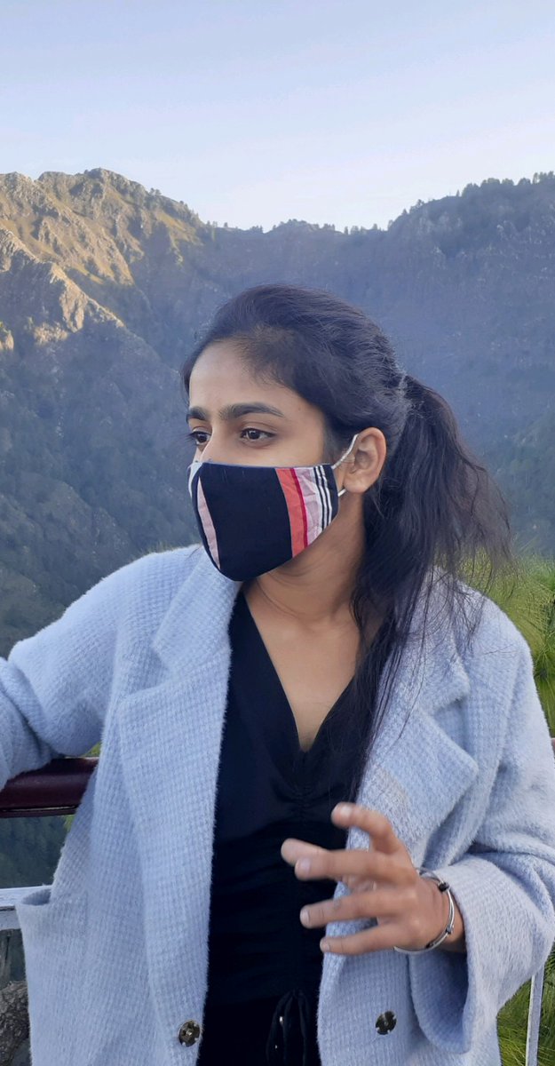 AparanaBhardwa1's tweet photo. #vibing
#viewonfire
#mountainlover https://t.co/Ki5yGU8EmH