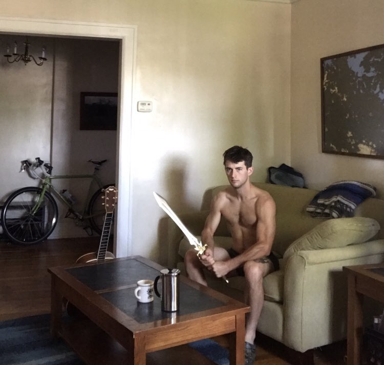HeartAttackMane's tweet photo. RT to have me on your TL to protect you from hackers https://t.co/lyhvBKLBUr