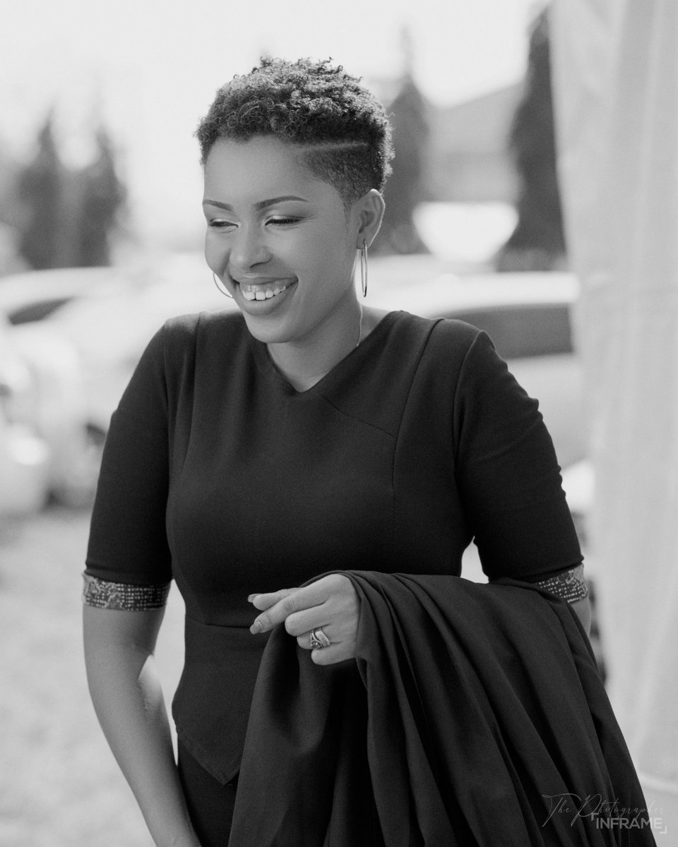 francismtey's tweet photo. ⚡️Mwaka jana nafikiri Ndio mwaka ambao nilipiga Picha Nyingi za Graduation🧑‍🎓👩‍🎓! 
.
Hawa ni baadhi ya wahitimu Niliofanikiwa kuwapiga Picha Kati  ya Vyuo mbali mbali hapa Tanzania.
.
Naomba Retweet yako maana ni Muhimu sana! Ahsante sana.
#ThreadPhoto https://t.co/tUtiI6i9ce