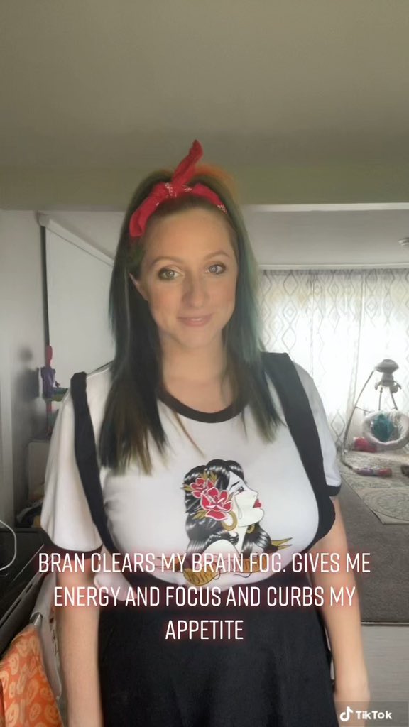 erickannee's tweet image. 