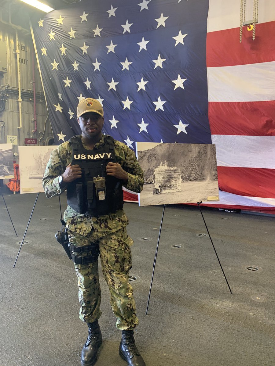 NaturalPhormula's tweet photo. Happy 246th Birthday United States Navy! ⚓️🇺🇸

Founder @renaissance_lo ACTIVELY serves in the United States Navy Reserves (6 years &amp; counting 🥳) https://t.co/gu5XT8IPPu
