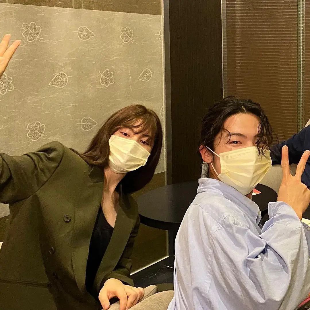 kimyongjiph's tweet photo. @demi_kimee 🤍 (IG UPDATE) 

Kim Yong Ji in suits 😍☺️ 

IG: https://t.co/4UOD37eqSF https://t.co/A4q9GXcUZB