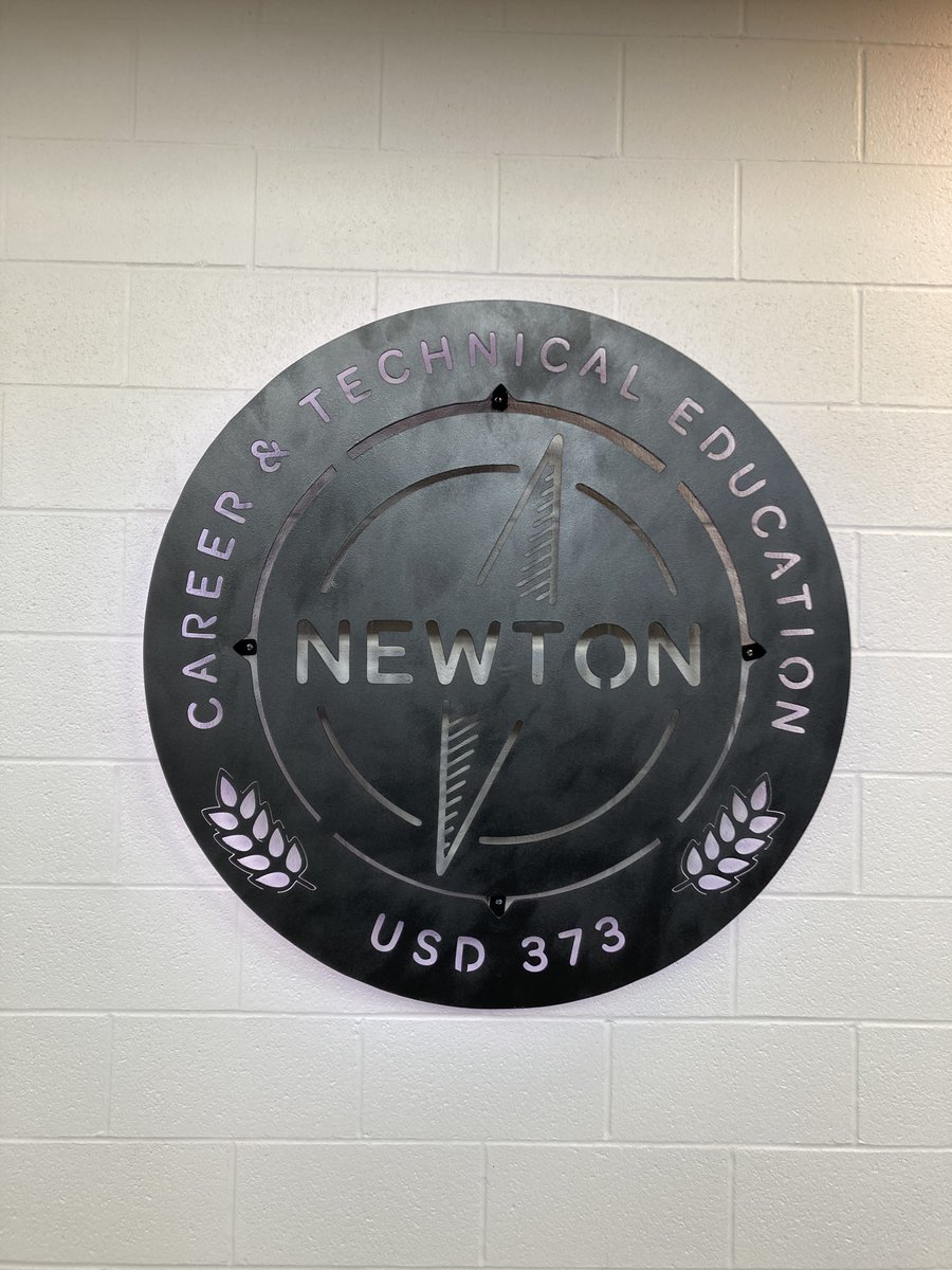 Drum roll please...

The CTE Wall is complete! Our career and technical education program is a huge part of the high school and our community. We are proud to put that on display to our students and guests to our buildings! #RailerPride #RailerCTE