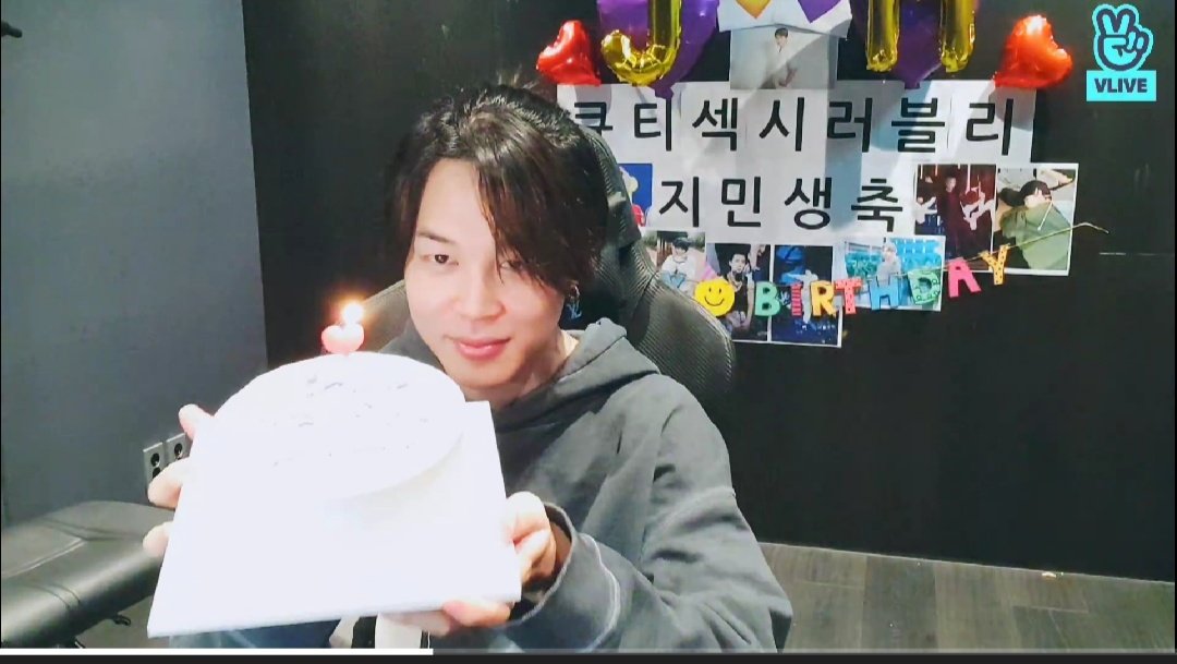 __the__ash__'s tweet photo. Thank you Jiminaaa...For Your live💜
Wish you a great life ahead🥰
Saranghae Jimin Oppa💜

#JIMINDAY 
#JiminDay2021 
#jiminbirthday 
#BTSARMY https://t.co/48HR7jn9fC