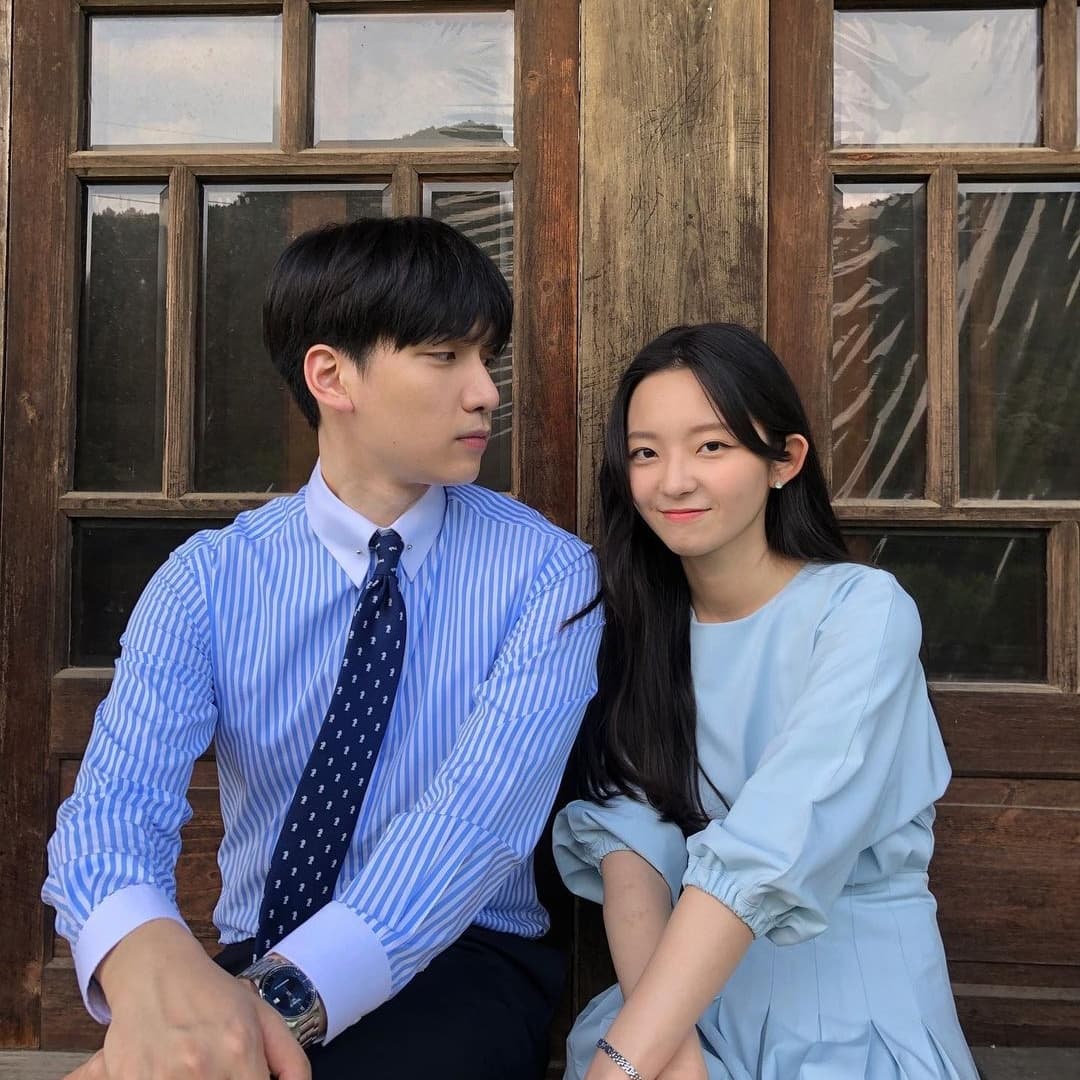 VIXXSupport_SP's tweet photo. HYUK/WanJun
Hyuk en el Ig de @ syoonee2
" She is Different saldrΓ‘ maΓ±ana..
πΈ con el Gerente Wanjun. " ππ
#HYUK #ν #VIXX #λΉ
μ€
#HanSanghyuk #νμν #HaWanjun #νμμ€
#JangSungYoon #μ₯μ±μ€
#SheIsDifferent #μλ€λ₯Έκ·Έλ
@HSangHyuk @RealVIXX https://t.co/rAuLu4qrs3