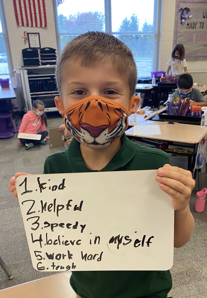awlswa's tweet photo. Writing adjectives and information to describe ourselves to share with others during Morning Meeting @responsiveclass #FriendshipBuilding https://t.co/sniNiySkWq