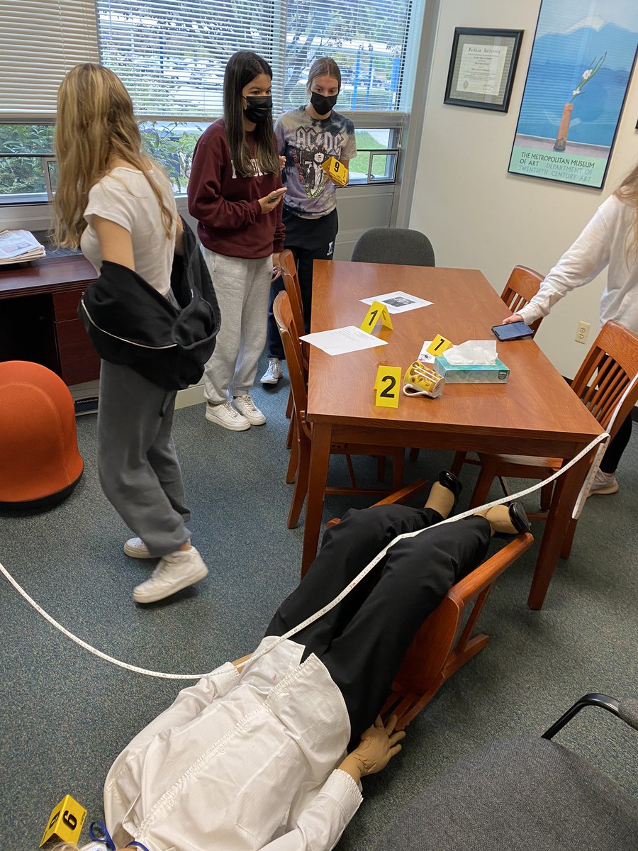 DeniseGoodliffe's tweet photo. Crime scene today in forensics! https://t.co/ZzQ77E3oqR