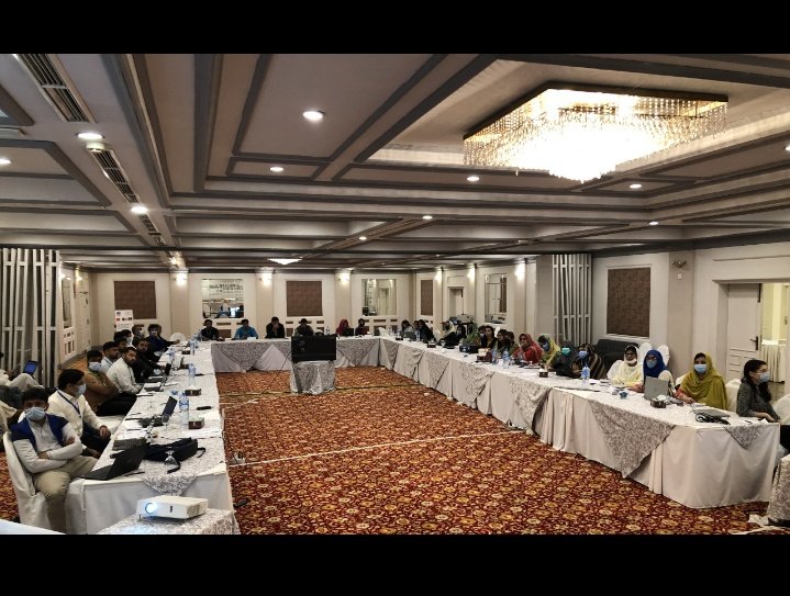 Kirankainat1220's tweet photo. 3 day Workshop Organized by GCISC and APN. (Project leader) @pirshauki 
#MonsoonWorkshop
#GCISC_APN https://t.co/IzpYQTXS9g