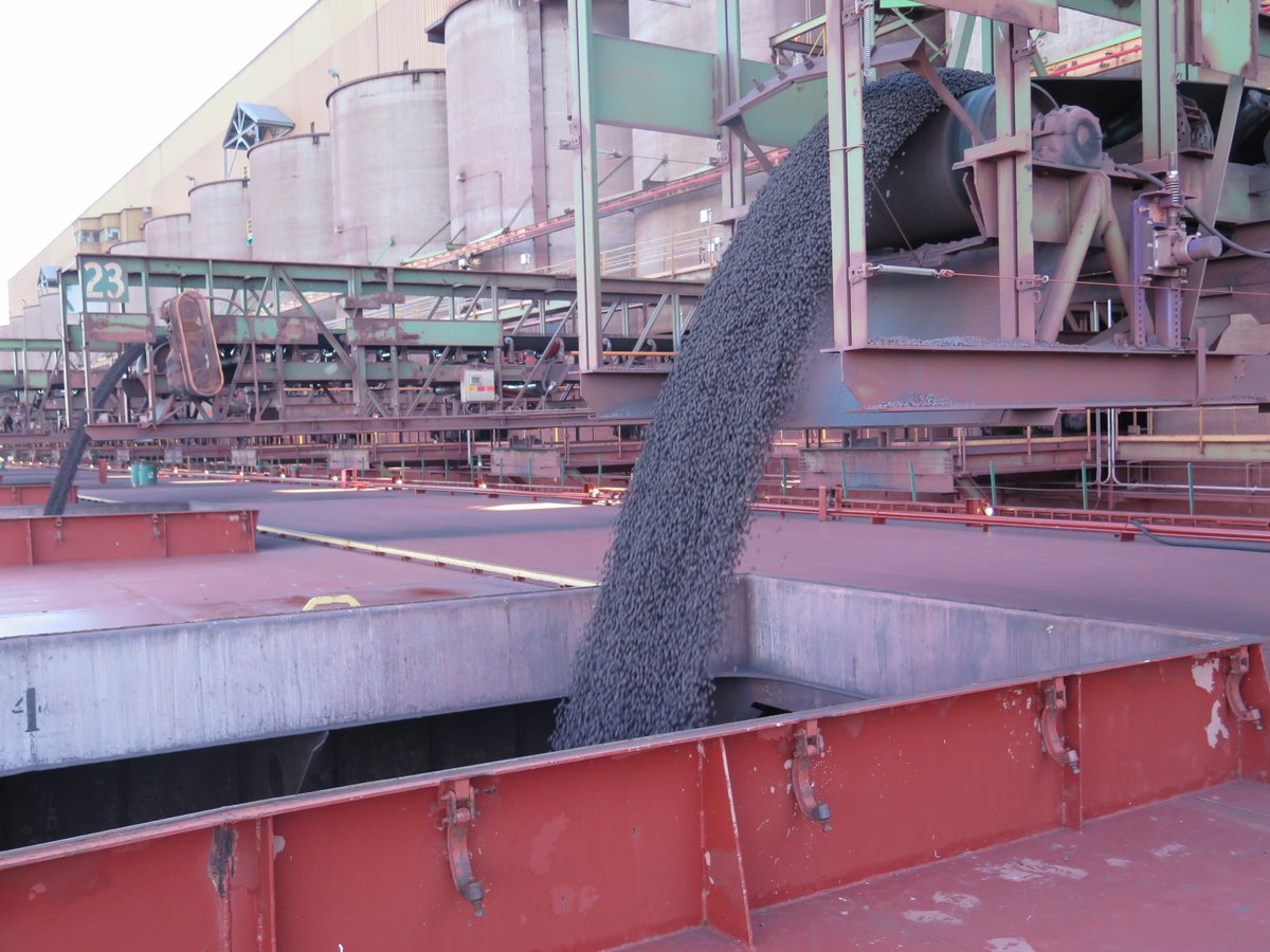 Great Lakes Iron Ore Trade Up 38.8 Percent in September
Shipments of iron ore from U.S. ports on the Great Lakes totaled 5.4 million tons in September, an increase of 38.8 percent compared to a year ago.  Shipments were a near match to the month’s 5-year average.