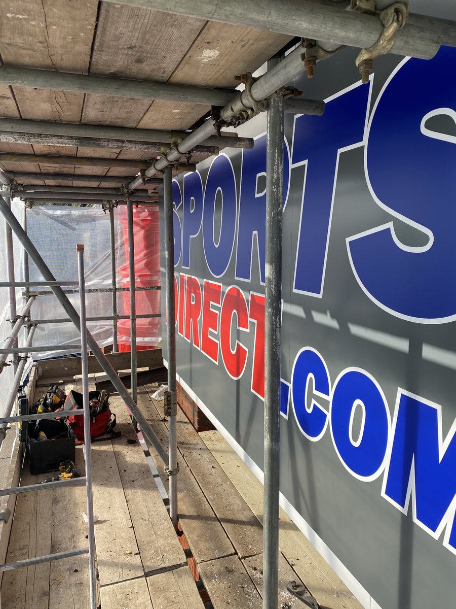PlatinumScaff's tweet photo. Scaffold installed to Sports Direct for refurbishment. https://t.co/brUvYaCuuB