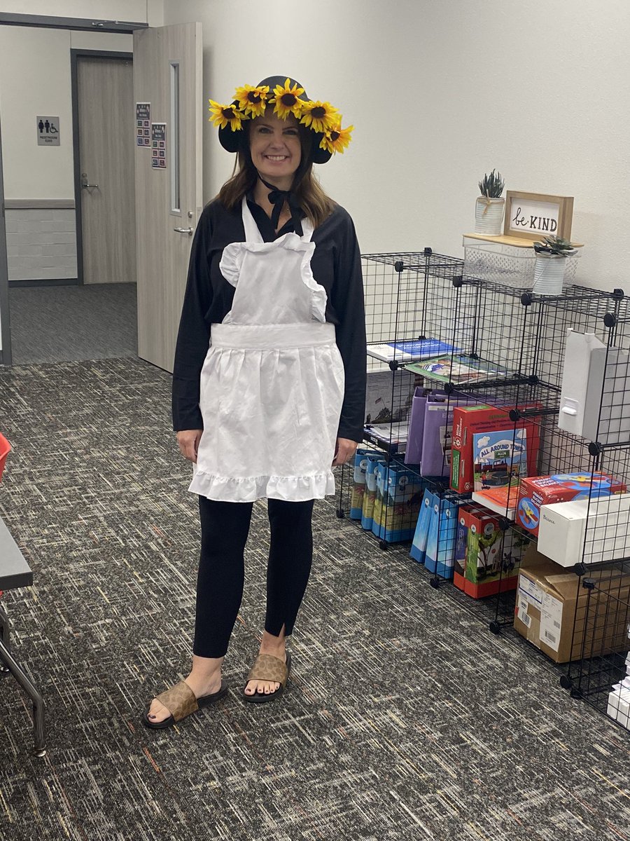 6th grade math is ready for an an engaging lesson here at Boon! 
<a href="/BoonPatriots/">Boon Patriots</a>