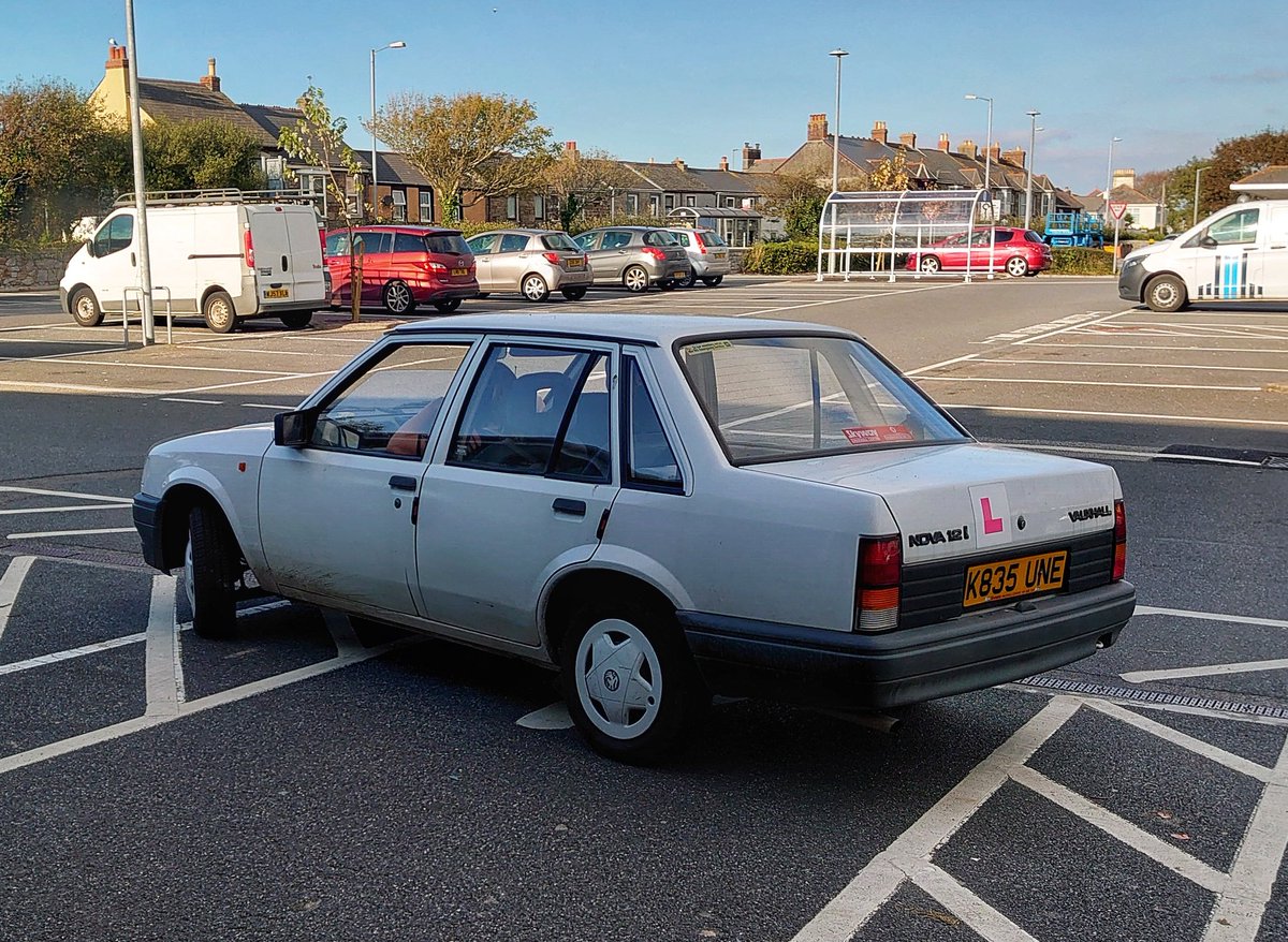 PSincock's tweet photo. @ChodSpot @chucklechod @cornishcarspots was chuffed to spot this rare breed #hatchloon #nova this afternoon https://t.co/LIBFrATpQk