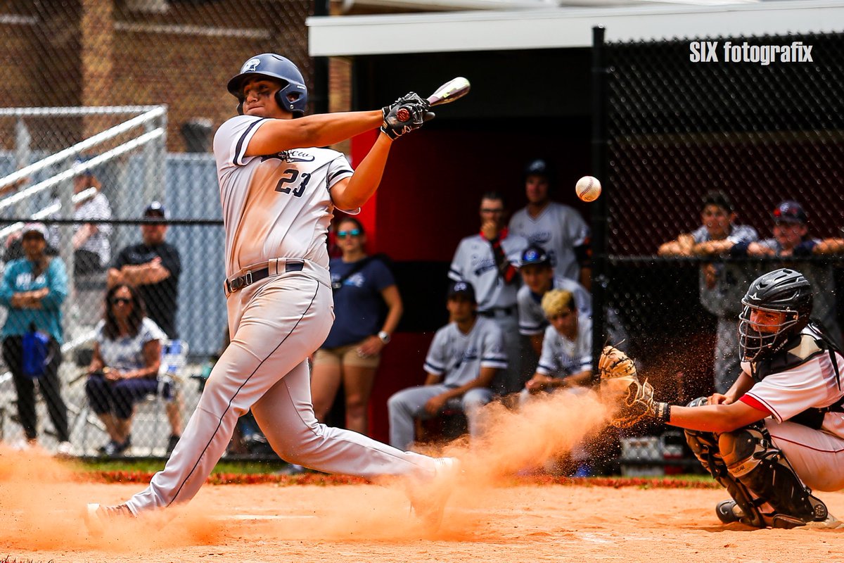 SIXfotografix's tweet photo. Throwback coverage @axcessbaseball on 6/13, PlainviewJFK Dylan Banner blasted a 400ft, 2R HR in extra innings that sent all into a frenzy for the 6-5W over unrelenting #SyossetBaseball Here are some moments from that game. @POBHAWKSbasebll @POBATHLETICS @jgivy11 @Nassau_Baseball https://t.co/6HIy7ykS4b
