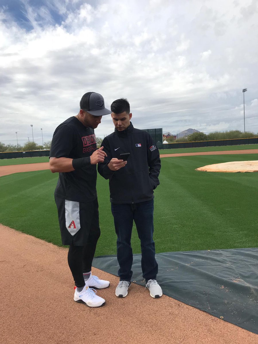USAStudyHere's tweet photo. Before he worked for Major League Baseball, Javier Román earned a master’s in international sport management from @suny_cortland, New York. Through his studies, he gained a professional network &amp; skills that translate anywhere in the world. ⚾️🌎
#USAStudyDestination
@studynewyork https://t.co/DgUJ2Pw2eS