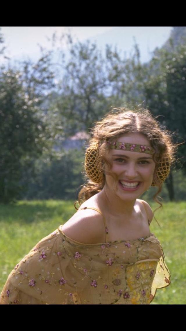 best of padmé amidala (@dailyamidala) on Twitter photo 