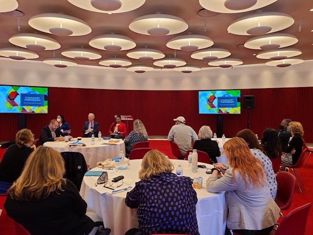TravelersAidIAD's tweet photo. @TravelersAidInt conference still has us smiling! The topic was 'Community is Everything' and that has really been the constant for our program at @Dulles_Airport 🌞Thank you to all the speakers and organizers! @JFKairport @ARCJFK🐎 @PANYNJ #TWAHotel @TravelersAidJFK #Volunteers https://t.co/9wrYUQzsix