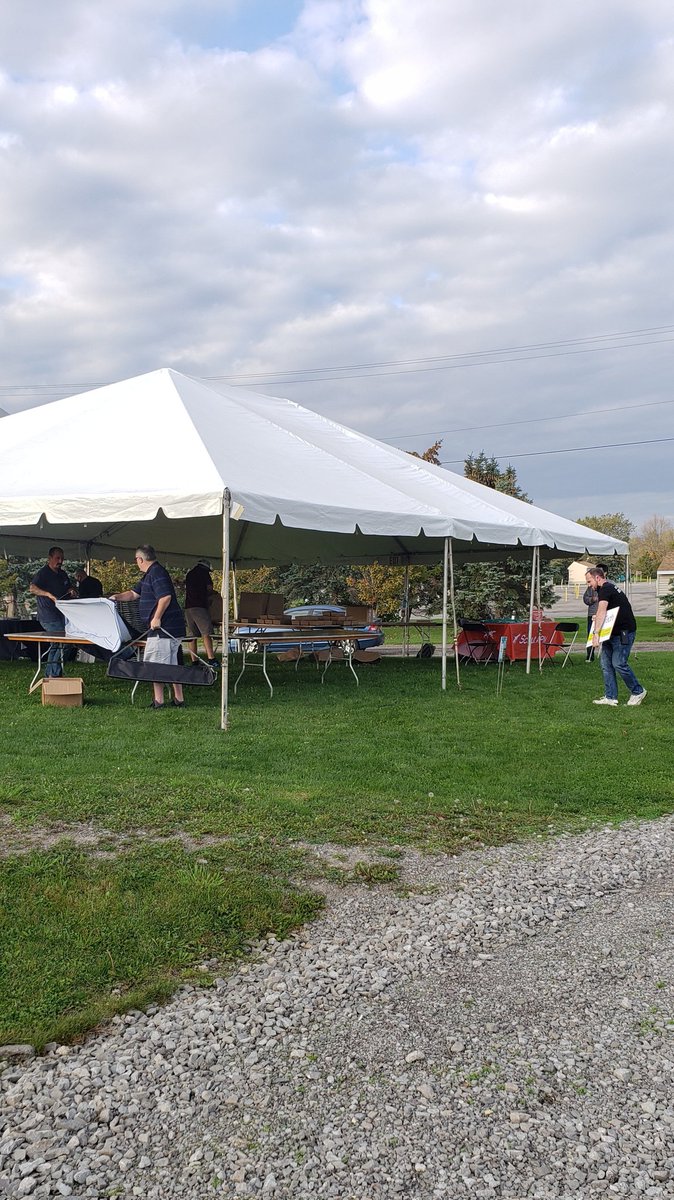 Programazing's tweet image. I made it to the in person portion of #DevopsDaysBuf a little early