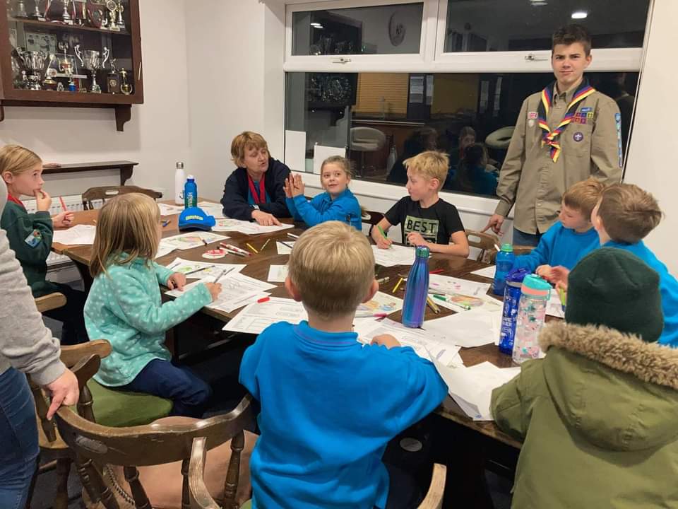 1stFSG's tweet photo. Wednesday Beavers and Cubs well on their way to completing their Cooking/Chef Badge. Well done everyone, look forward to seeing you all next week! -CC https://t.co/cDIM8dRBxl