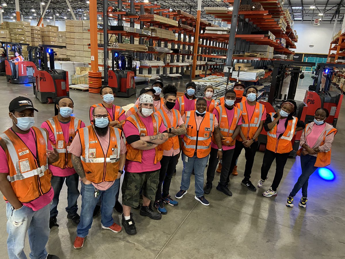 DeedeeFDC tweet media