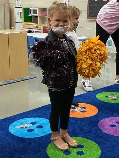 PRCC_Wildcats's tweet photo. PRCC Childcare Development celebrated their 50th day of school by dressing in the 50s and had several special guests.
Many thank to the Wildcat @prcccheer members who were happy to help with the celebration. https://t.co/ppoKmO4qok