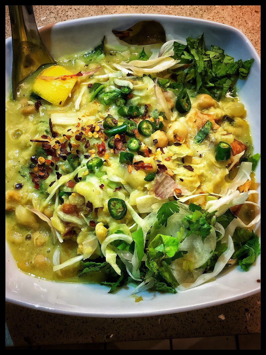 Burmese_Bandit's tweet photo. #SamosaSalad One of my very favourite #Burmese dishes, so tasty one bowl wasn’t enough…🔥🌶❤️🔥🇲🇲😋
.
#BurmeseFood #BurmeseCuisine #MyanmarFood #MyanmarCuisine #BurmeseFoodie #Foodie #Burma #MyanmarFoodie #FoodPorn #Myanmar #BurmeseCooking #BurmeseDishes #Myanmar https://t.co/xAnUwg5j9k