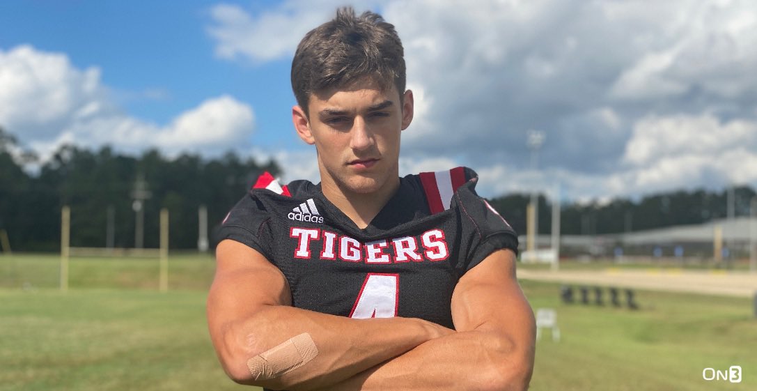 ChadSimmons_'s tweet photo. 2023 LB Tackett Curtis will be back at Oklahoma this weekend. The star at Many HS has around 40 offers, including one from the Sooners. 

This will be Tackett’s first game in Norman, but his second visit. His first visit was over the summer.

#BoomerSooner https://t.co/RpvPrWfaE5