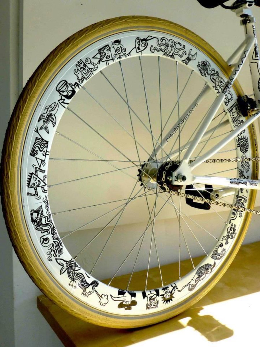 markwigan's tweet photo. A Customised create bike @ShitChester @wearechester @chestertweets @CREATEOfficial #createbikes #cycling #customised #Chester https://t.co/fXgJDFcaIZ
