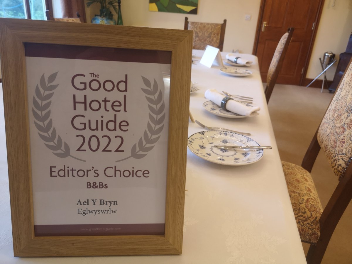 aybpembs's tweet photo. Pleased to have the continued support of the @GoodHotelGuide and delighted to receive the 'B&amp;Bs' Editor's Choice Award 2022. @visitwales @VisitPembs @AARatedTrips @GoodHotelGuide https://t.co/ygPIOU6Kom