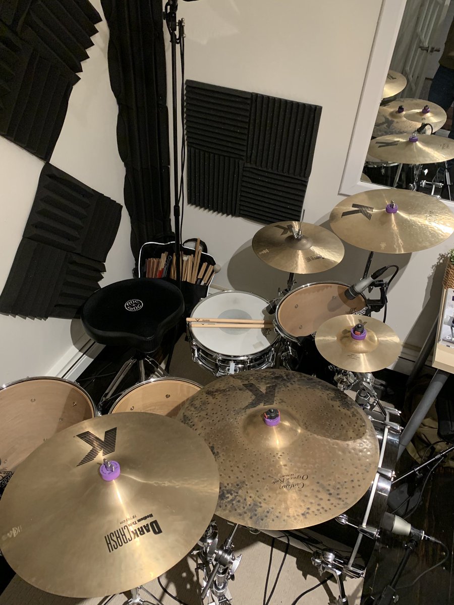 chrispernadrums's tweet photo. Iโve got my live monitoring all situated with my @Behringer personal mixer, and these great IEMs courtesy of @brianstephens #SessionAce. Drums are tuned up, now whoโs got a gig for me? ๐ #workingdrummer https://t.co/fcBEOPpaGA