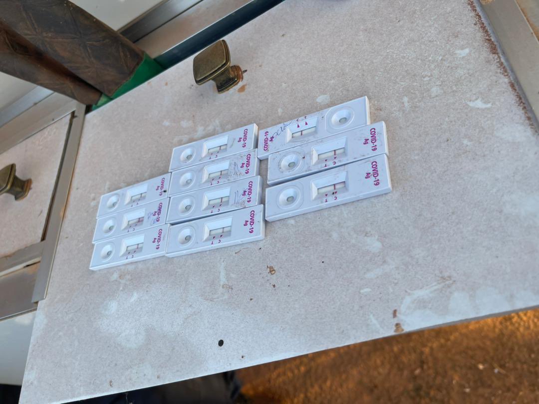 OIMGuinee's tweet photo. Démarrage ce matin des activités de dépistage de la COVID 19 des voyageurs au point d’entrée de Kouremalé.  

Cette activité entre dans le cadre du projet de renforcement des capacités sanitaires dans les zones frontalières financé par la coopération japonaise en Guinée. https://t.co/qhj5wU3OMu