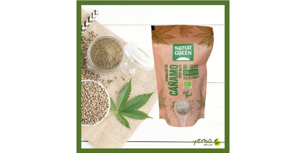 yerbasalud's tweet photo. ¿Por qué debes introducir las Semillas de Cáñamo en tu dieta diaria?🤷‍♀️🤷‍♂️
El cáñamo tiene alto contenido en proteínas, poseen todos los aminoácidos esenciales, así hace que sea un complemento ideal para deportistas💪 o personas que siguen dietas veganas🌱. https://t.co/TTSFi3AGy4
