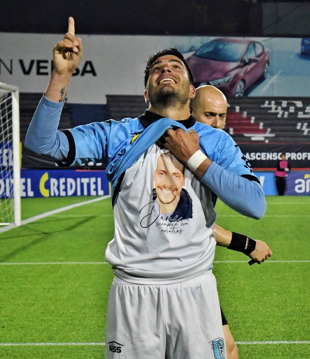 umfc1921's tweet photo. El gol que esperamos todos!
Felicitaciones Chinito 👏🏼
@ChinoPirez 🔵⚪️ https://t.co/b3bI1S3GKy